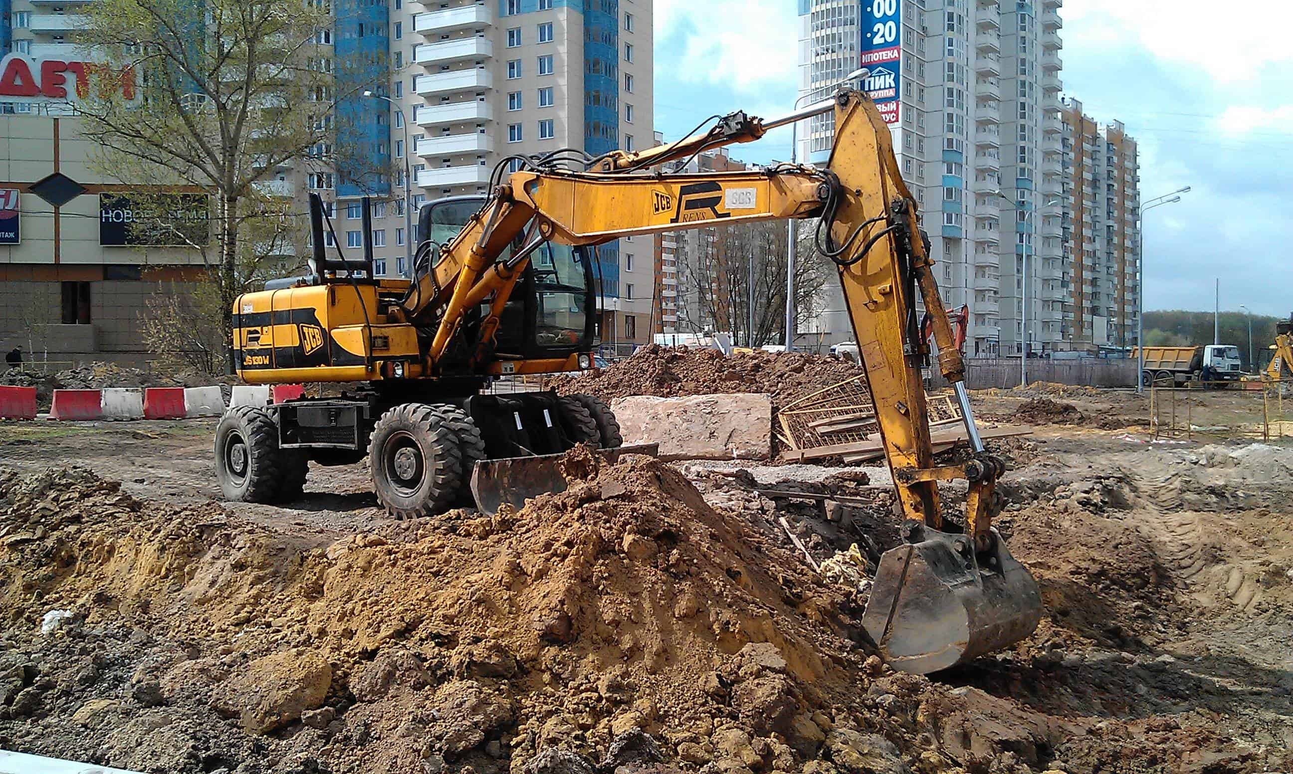 Колесный экскаватор «JCB JS 200W»