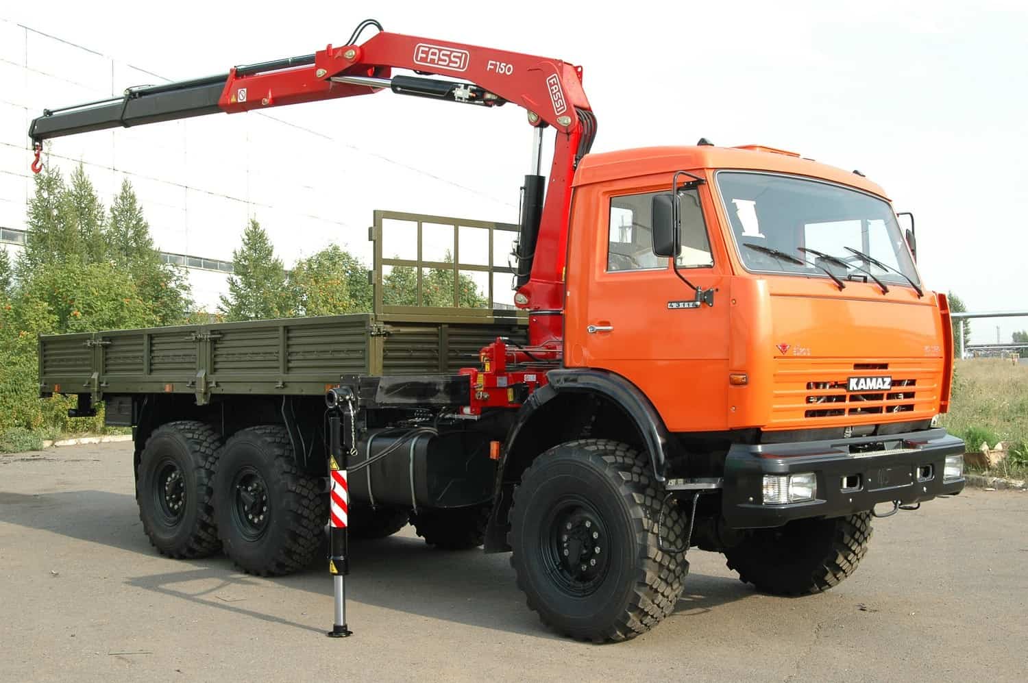 Кран-манипулятор «КАМАЗ-65117» вездеход (7 тонн)
