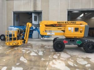 Коленчатый подъемник Haulotte HA16RTJ Pro