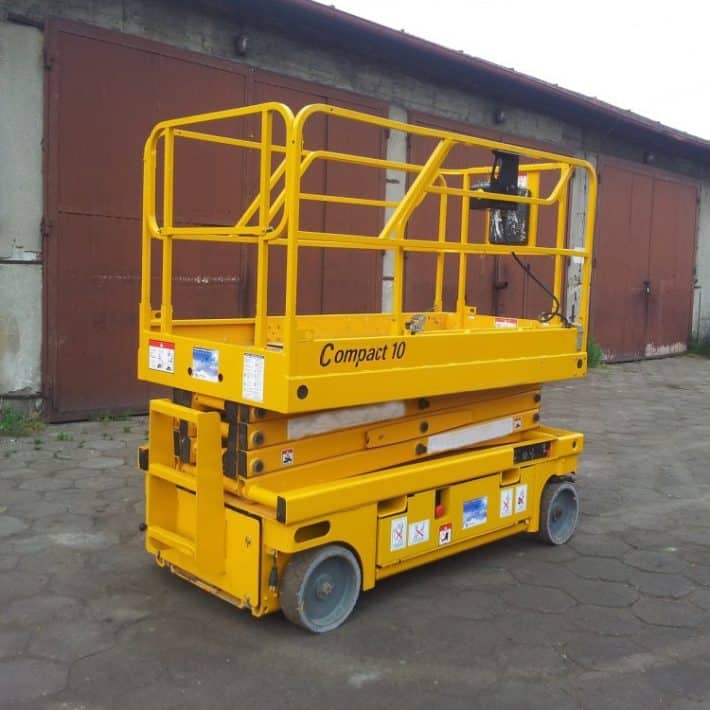Ножничный подъемник Haulotte Compact 10