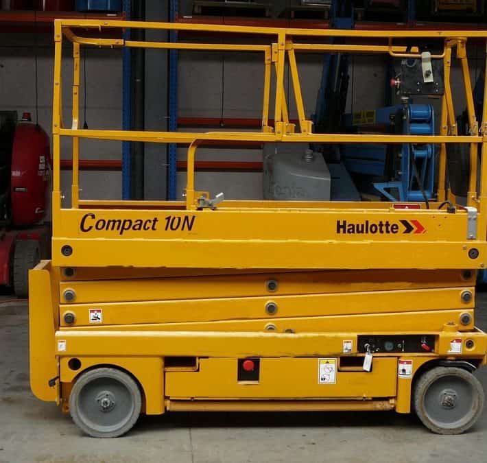 Ножничный подъемник Haulotte Compact 10 N