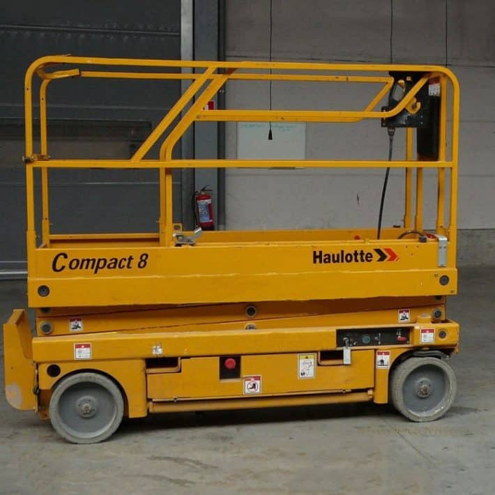 Ножничный подъемник Haulotte Compact 8