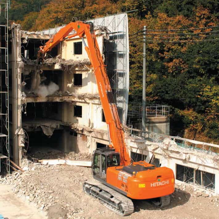 Экскаватор-разрушитель «Hitachi ZX350LC-3 Demolition»