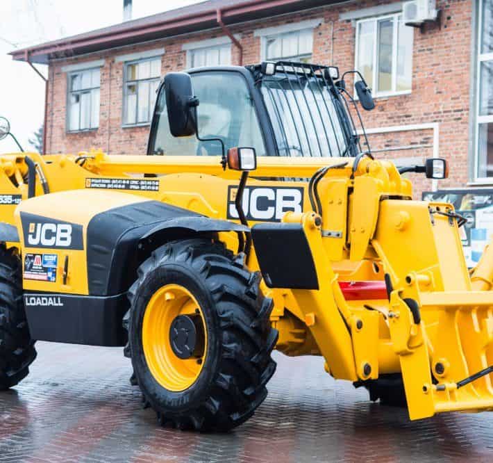 Телескопический погрузчик JCB LOADALL 535-125