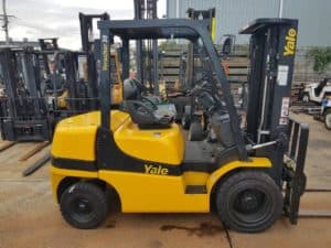 Вилочный погрузчик Yale GP30VX