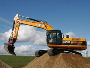 Гусеничный экскаватор «JCB JS 240»