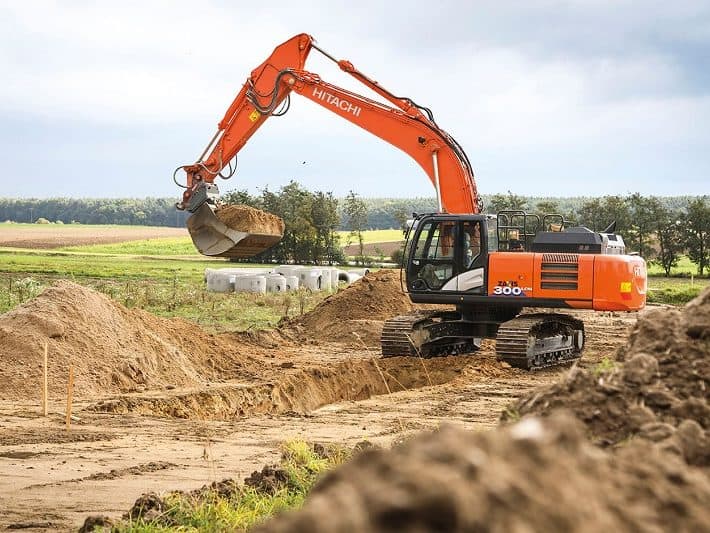 Гусеничный экскаватор «Hitachi ZX300»