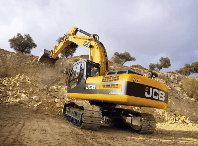 Гусеничный экскаватор «JCB JS 330»