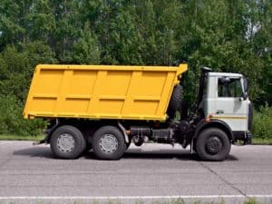 Самосвал «МАЗ-5516»
