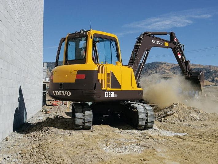 Мини-экскаватор «Volvo EC55B PRO»
