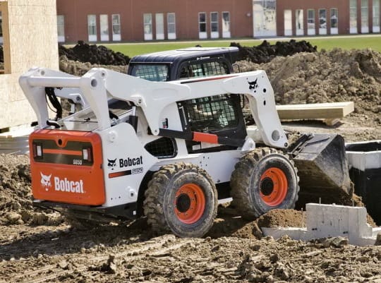 Мини-погрузчик «Bobcat S850»