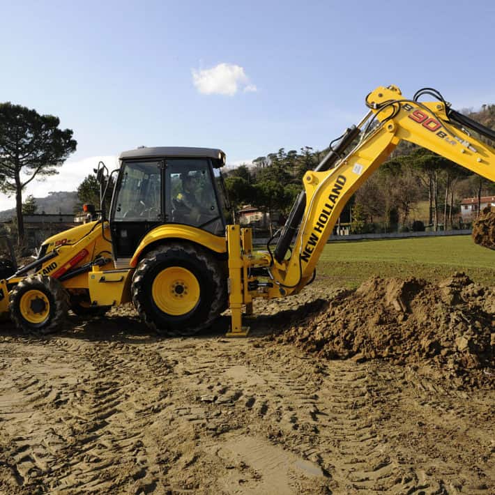 Экскаватор-погрузчик «New Holland B90B»