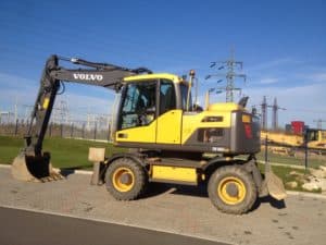 Колесный экскаватор «Volvo EW140D»