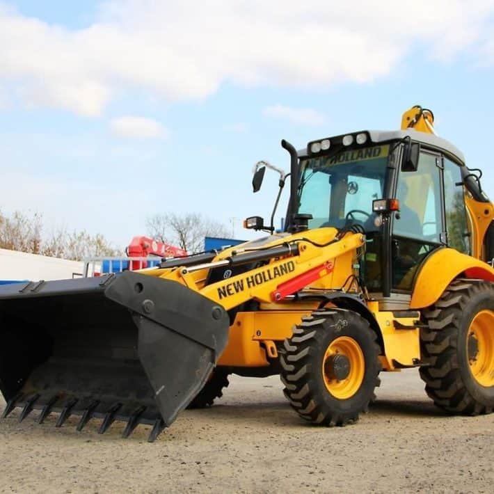 Экскаватор-погрузчик «New Holland B110B»