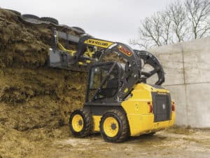 Мини-погрузчик «New Holland L220»