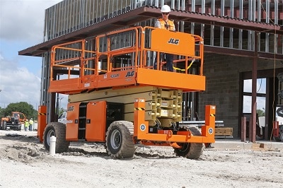 Ножничный подъемник JLG 430LRT
