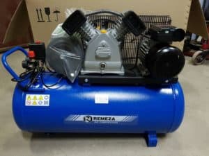 Поршневой компрессор «Remeza СБ 4/С-100»