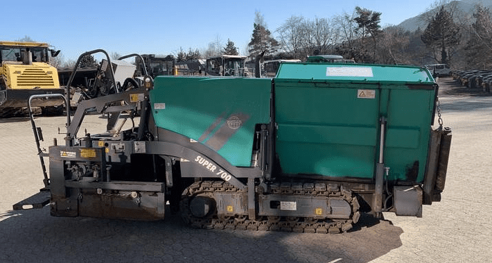 Асфальтоукладчик Vogele SUPER 700