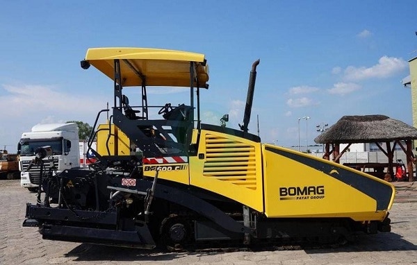 Асфальтоукладчик Bomag BF 600 C