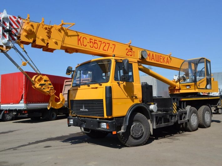 Автокран «Машека КС-55727-1» 25 тонн