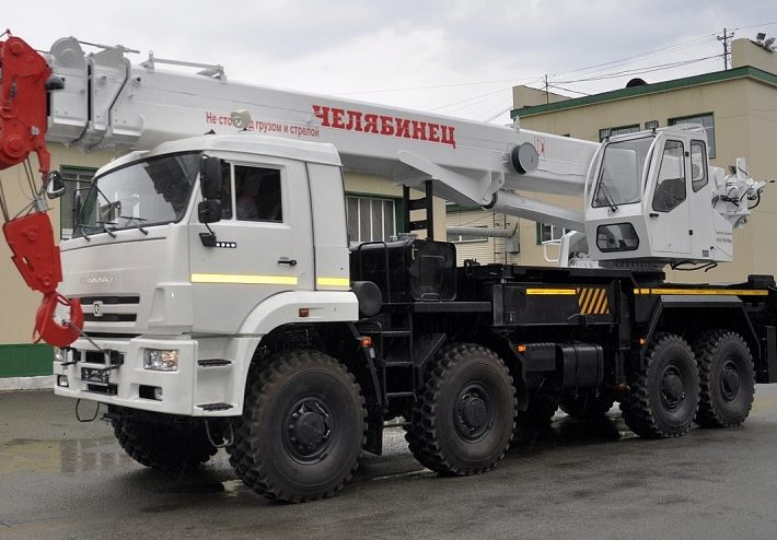 Автокран «Челябинец КС-55730» 32 тонн