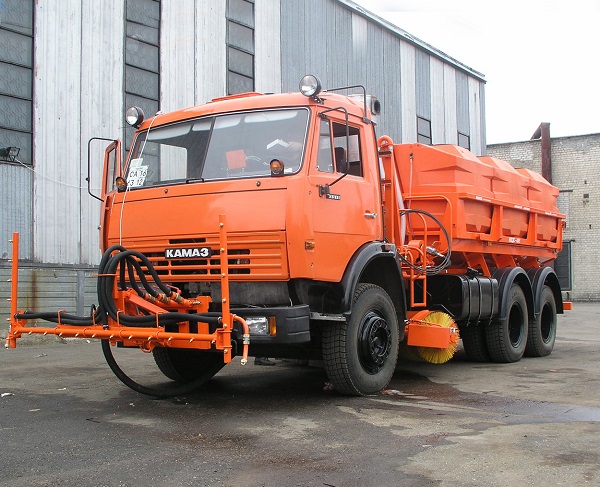 На базе «КАМАЗ МКДС-4705» - (10 м3)
