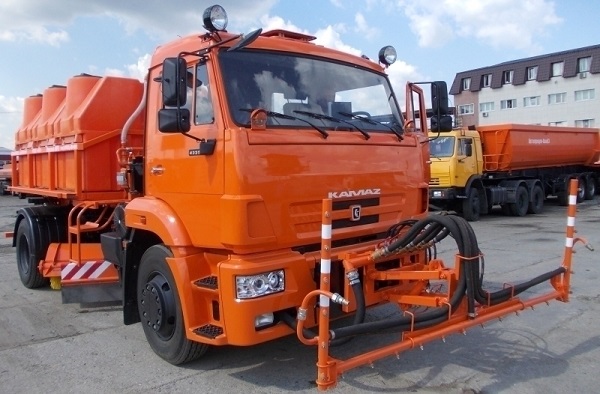 На базе «КАМАЗ МКДС-4505» - (7 м3)