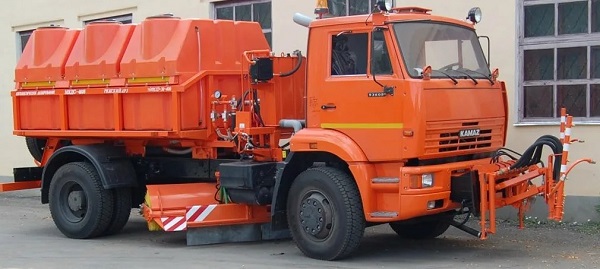 На базе «КАМАЗ МКДС-4605» - (10 м3)