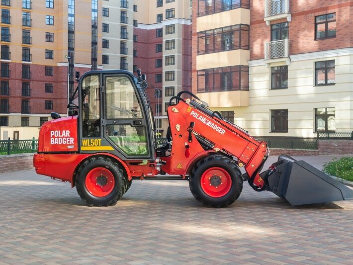 Мини-погрузчик «Polar Badger WL50T»