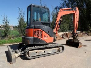 Мини-экскаватор «Hitachi ZX35U-2»