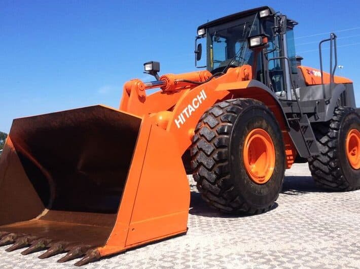 Фронтальный погрузчик «Hitachi ZW310»